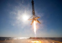 SpaceX Falcon 9 rocket EchoStar 23