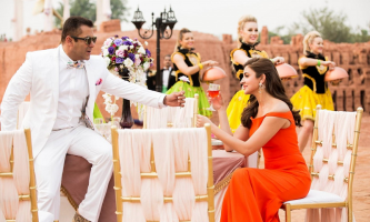 Salman and Anushka in sultan song